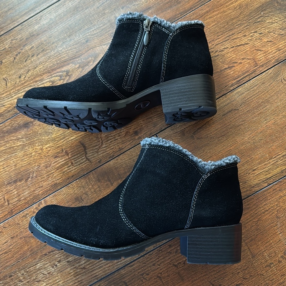 Sporto Women's Black Ankle Boots